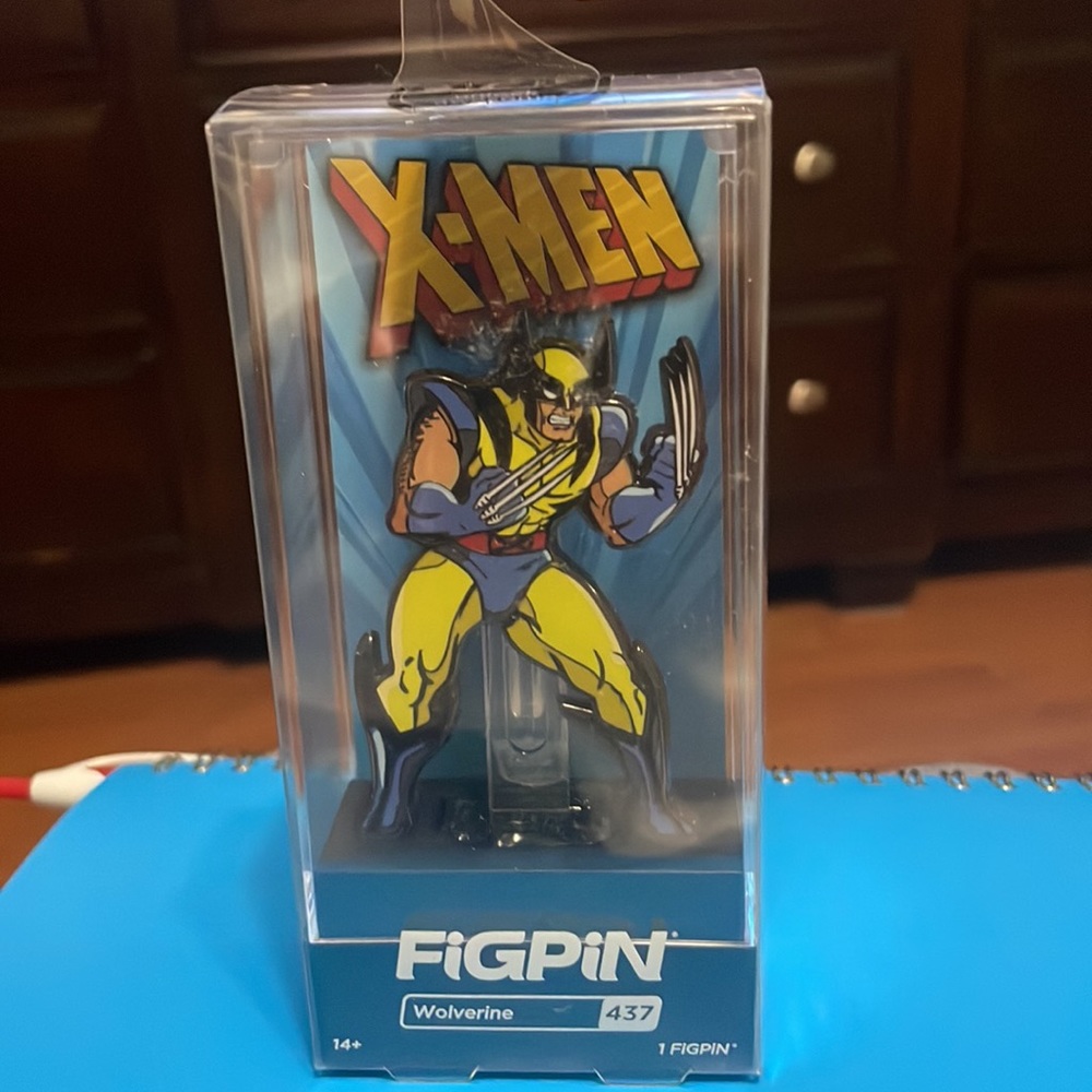 FiGPiN X-Men: The Animated Series Wolverine - Picture 5 of 7